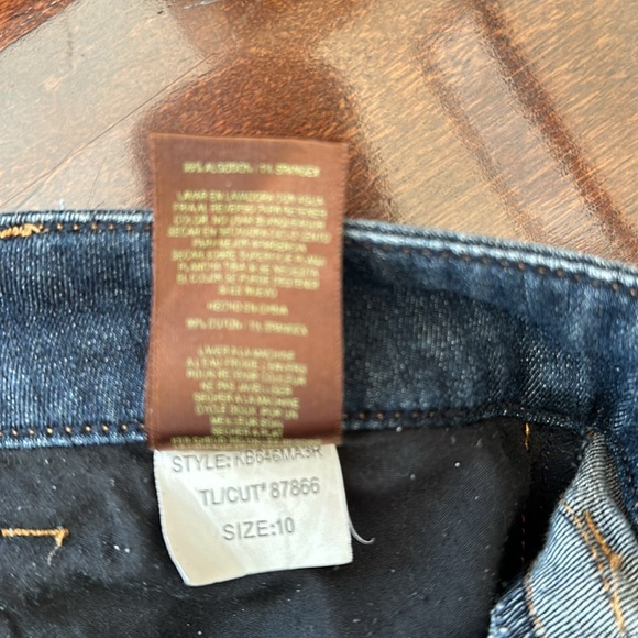 Kut from the Kloth denim jean walking shorts size 10.  Excellent condition! - Picture 6 of 7